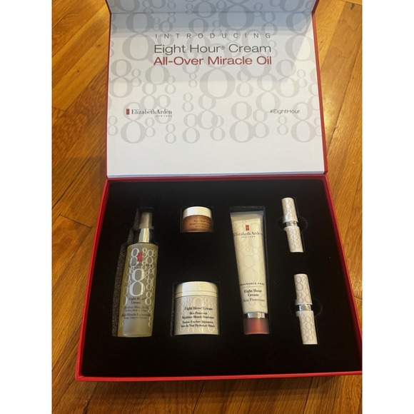 Elizabeth Arden 6 Piece Eight Hour Cream Gift Set In Red Box NEW - Picture 2 of 16